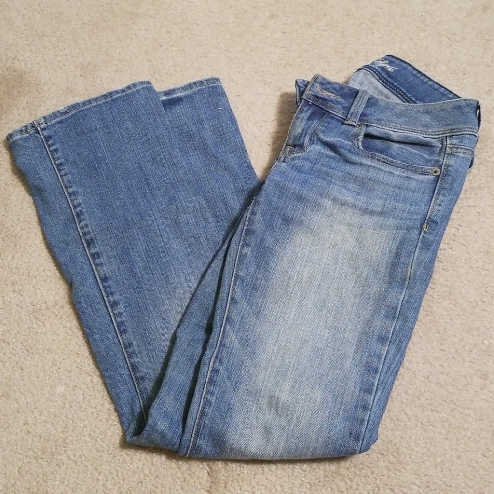 American Eagle medium wash jeans size 0